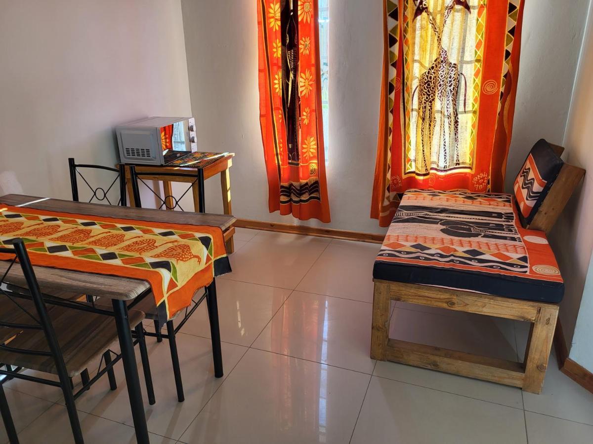 Appartement Maun Luxury Oasis Extérieur photo