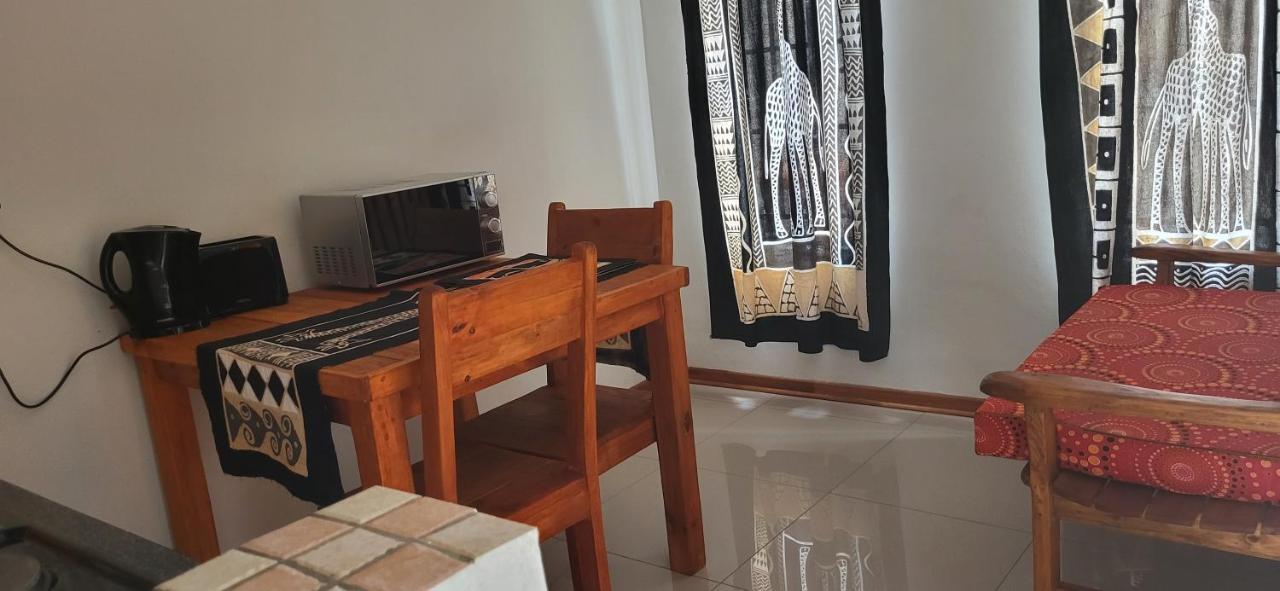 Appartement Maun Luxury Oasis Extérieur photo